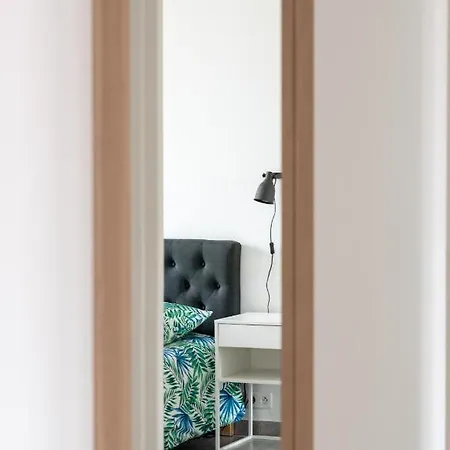 Apartment Smartbnb - Magnifique 2 Chambres, Garibaldi - Port De *