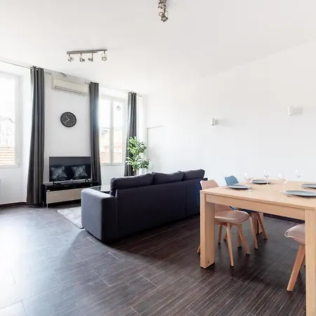 Smartbnb - Magnifique 2 Chambres, Garibaldi - Port De Apartment *