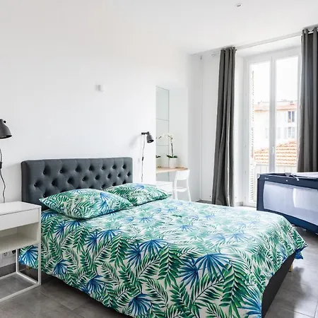 Apartment Smartbnb - Magnifique 2 Chambres, Garibaldi - Port De *