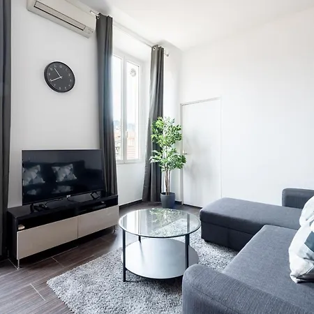Apartment Smartbnb - Magnifique 2 Chambres, Garibaldi - Port De